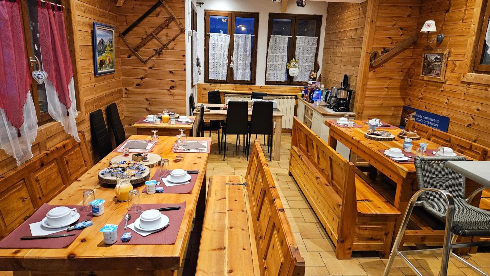 Auberge La Coulette Vars  Exterior foto